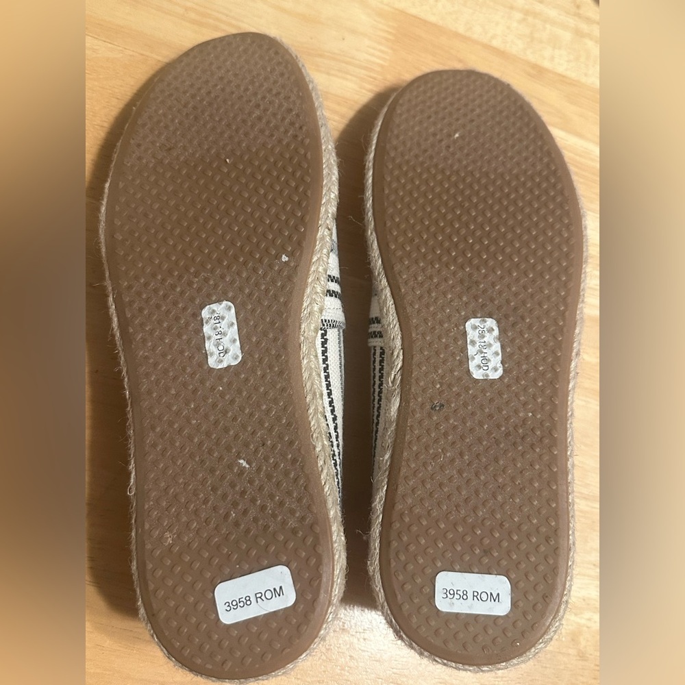🆕 Toms Women's Alpargata Rope Espadrille Slip On Shoe - 7 - Picture 6 of 7